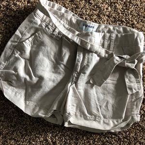 OldNavy Khaki Cargo Shorts w/Belt